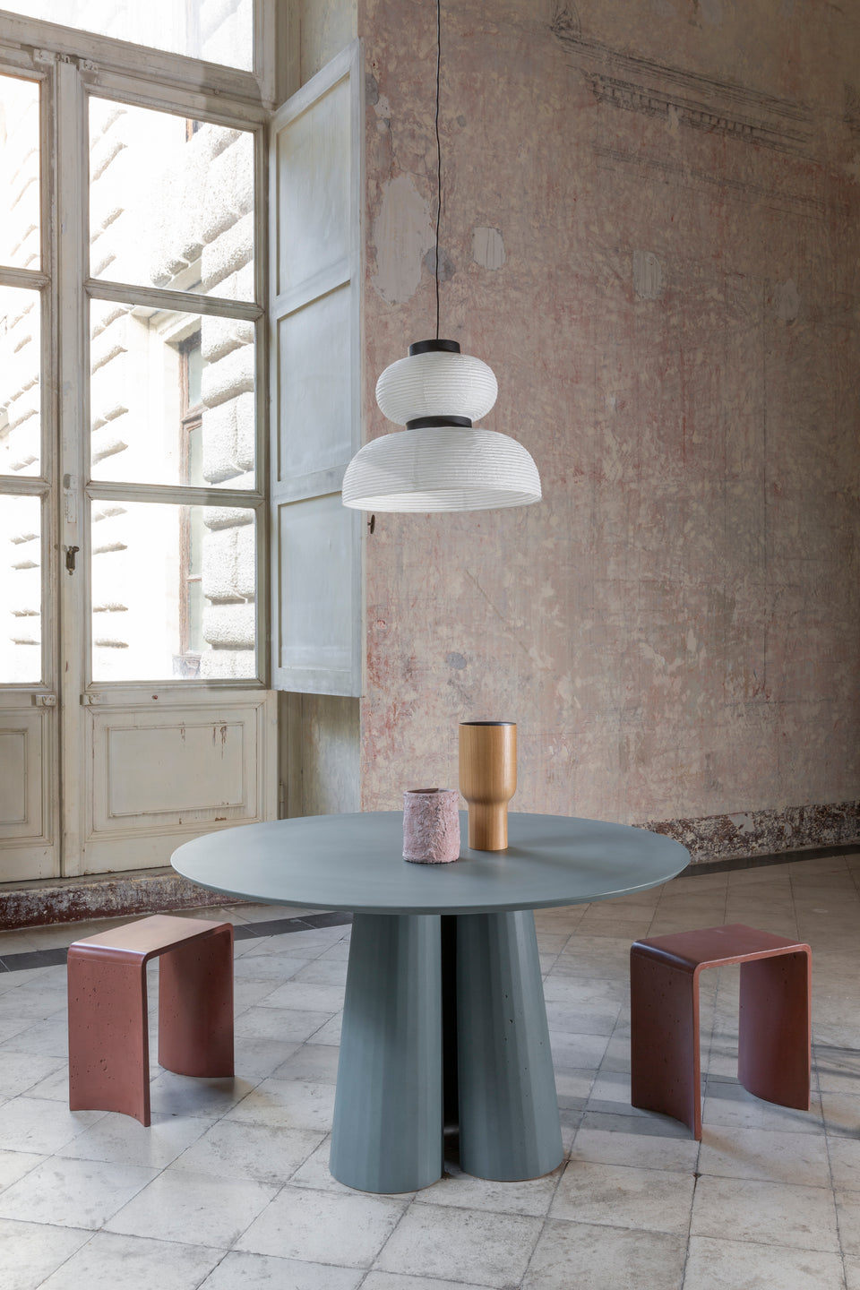 Fusto Concrete Dining Table and Tadao Stool _ Made in Italy in concrete Forma&Cemento